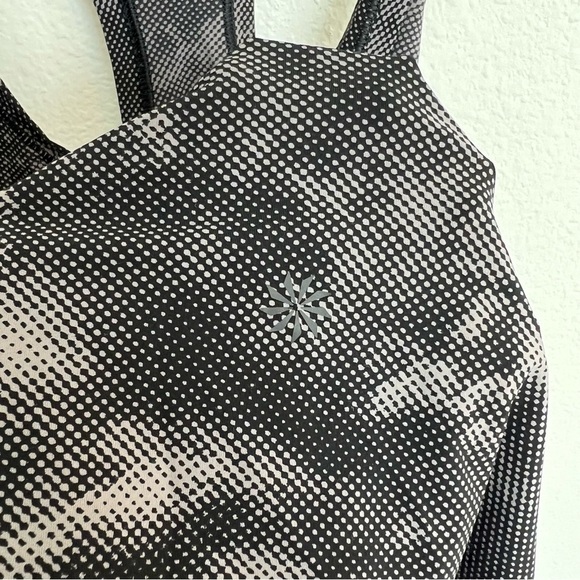Athleta women’s tank top size 1X tie dye racerback printed black - Picture 7 of 11
